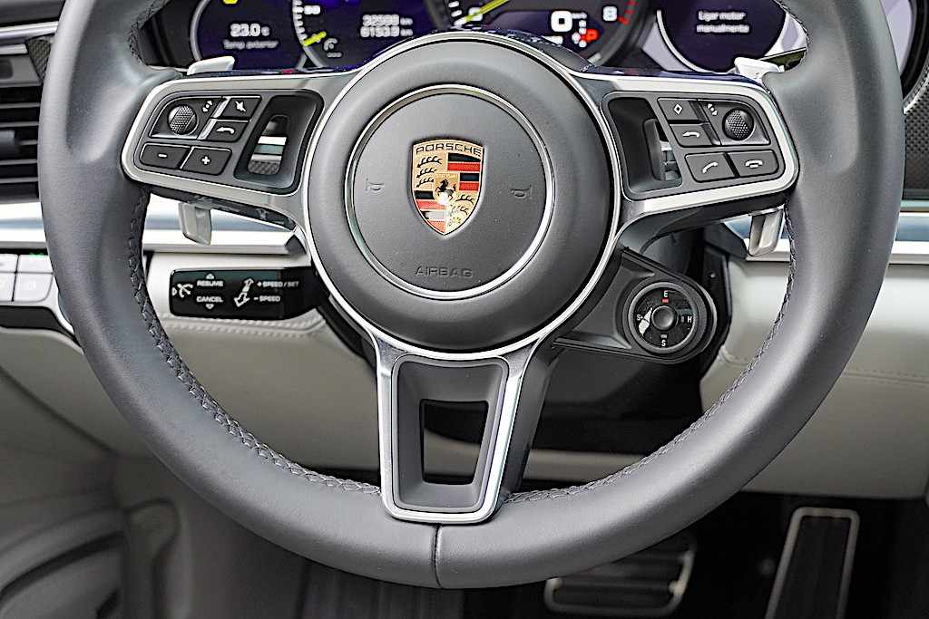 porsche-panamera-2020-hibrido-a-gasolina-2894cc