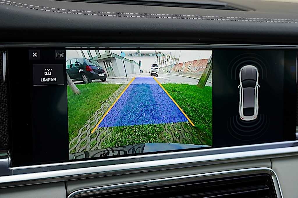 porsche-panamera-2020-hibrido-a-gasolina-2894cc