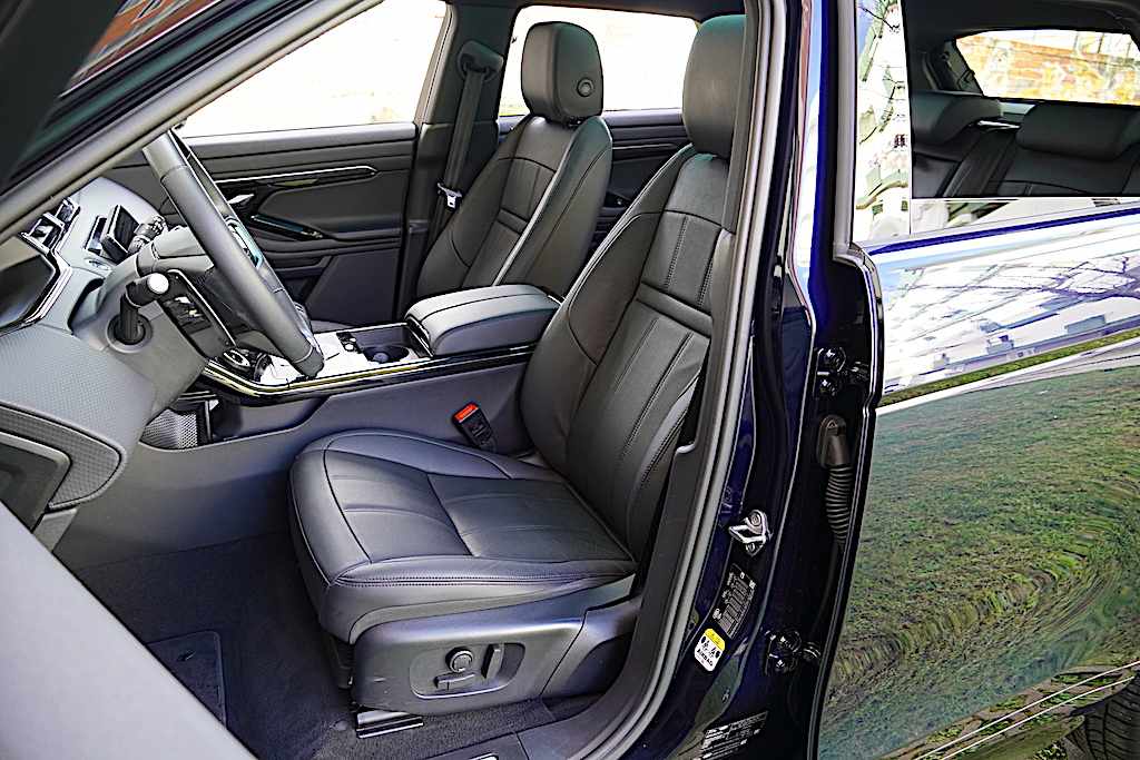 land-rover-range-rover-evoque-1-5-p160-mild-hybrid-2023-gasolina-1498cc