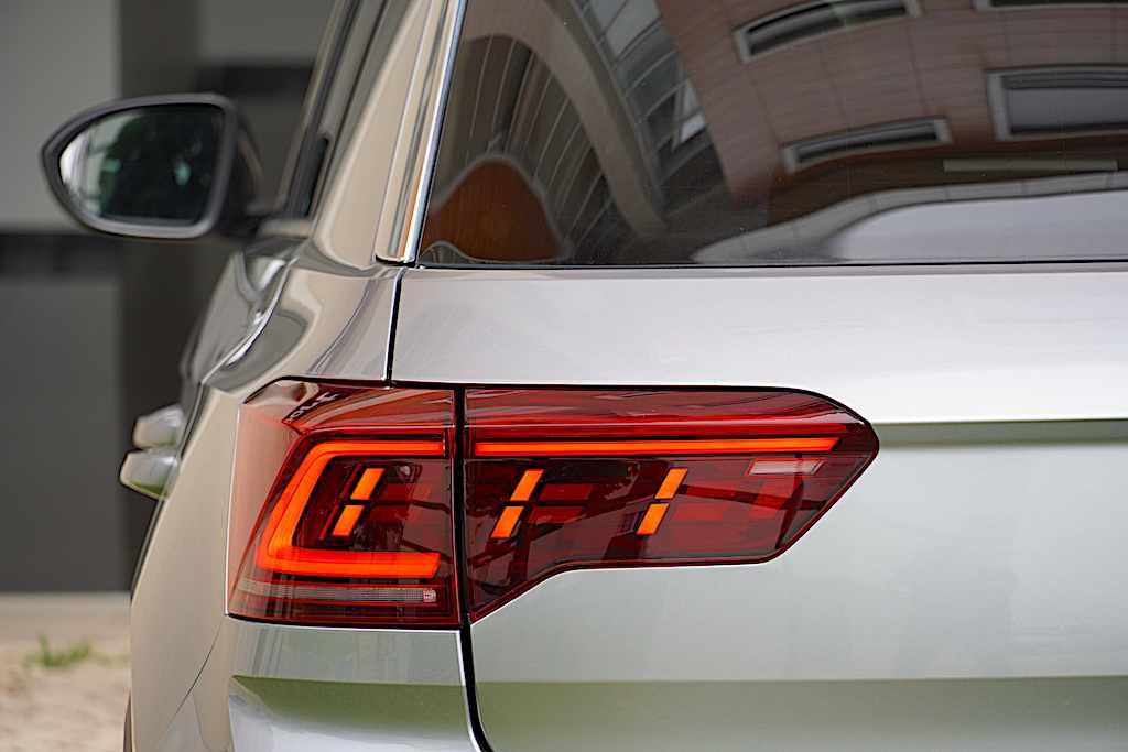volkswagen-t-roc-2-0-tdi-2025-diesel-1968cc