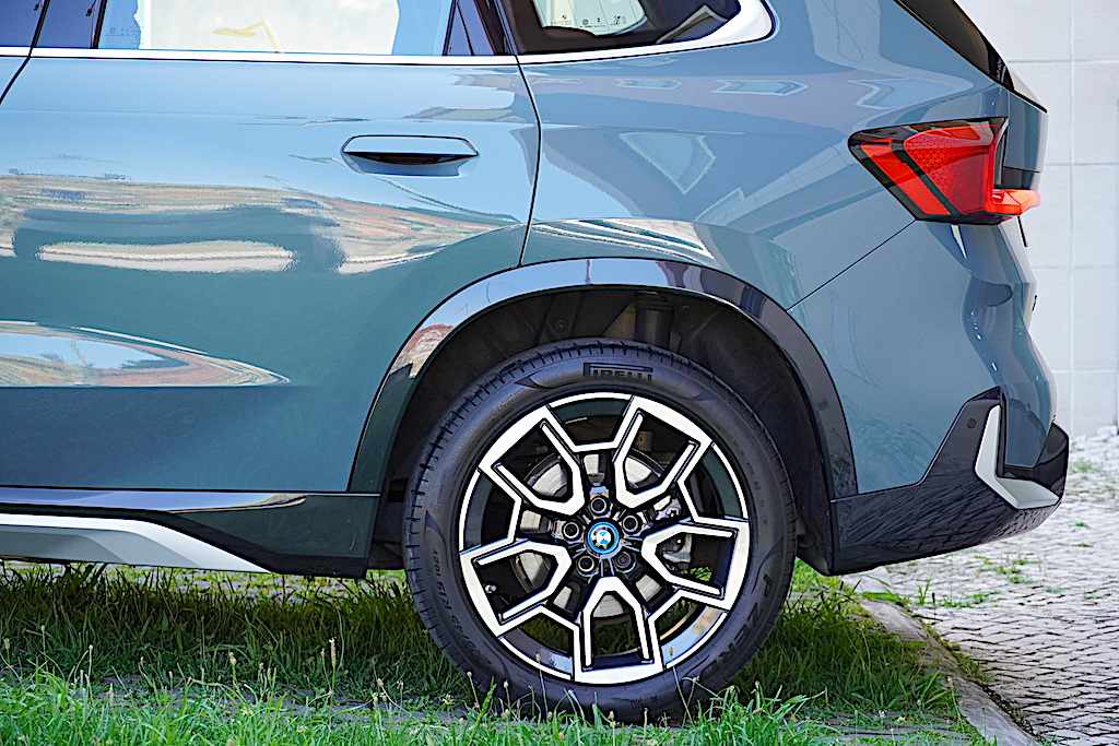 bmw-x1-xdrive30-e-2023-gasolina-1499cc