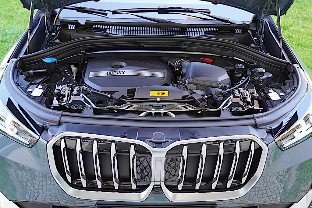 bmw-x1-xdrive30-e-2023-gasolina-1499cc