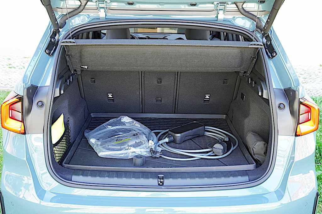 bmw-x1-xdrive30-e-2023-gasolina-1499cc