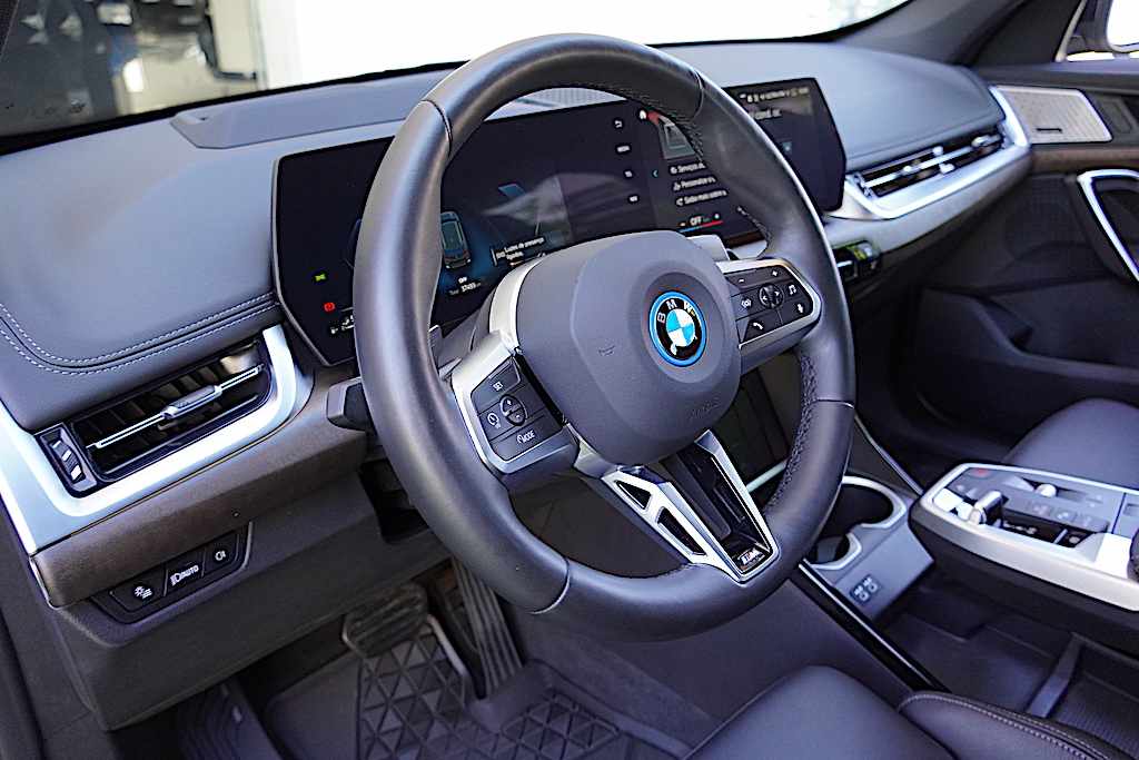 bmw-x1-xdrive30-e-2023-gasolina-1499cc