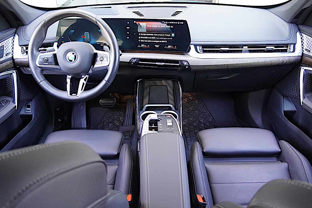bmw-x1-xdrive30-e-2023-gasolina-1499cc