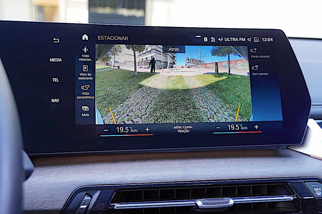 bmw-x1-xdrive30-e-2023-gasolina-1499cc