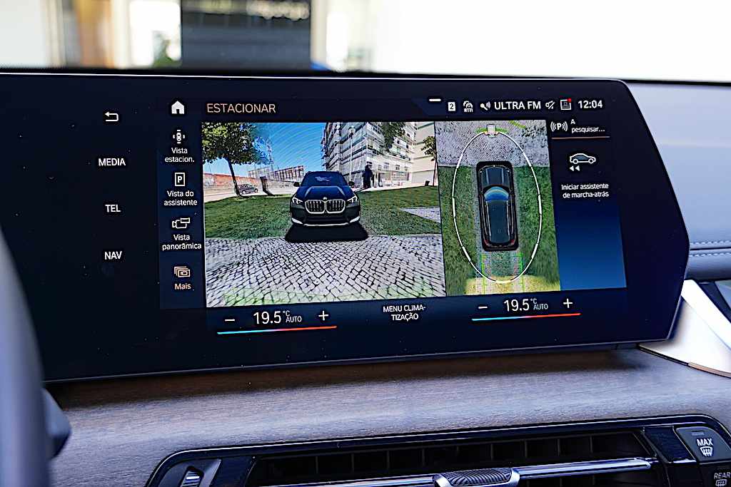 bmw-x1-xdrive30-e-2023-gasolina-1499cc