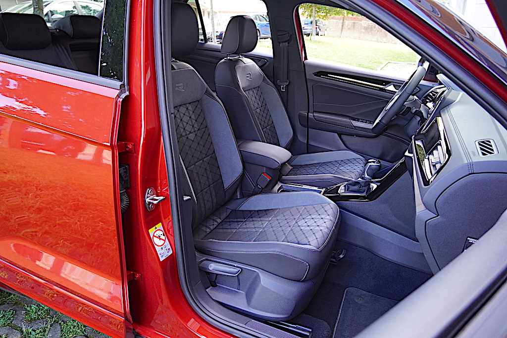 volkswagen-t-roc-2-0-tdi-2025-diesel-1968cc