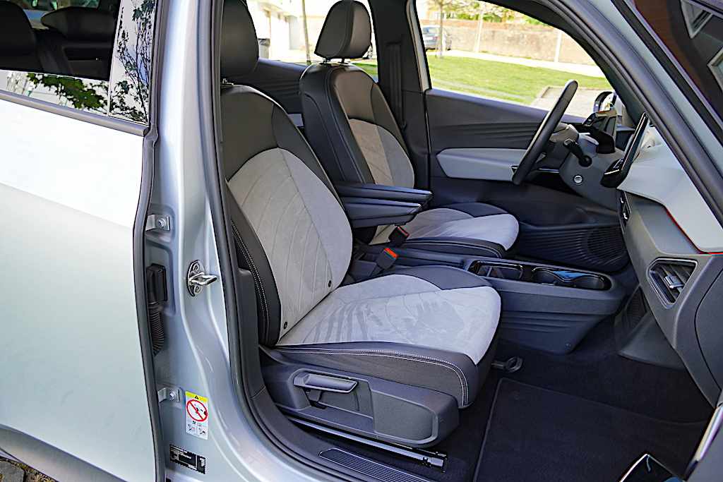 volkswagen-id-3-pro-performance-58-kwh-2023-eletrico