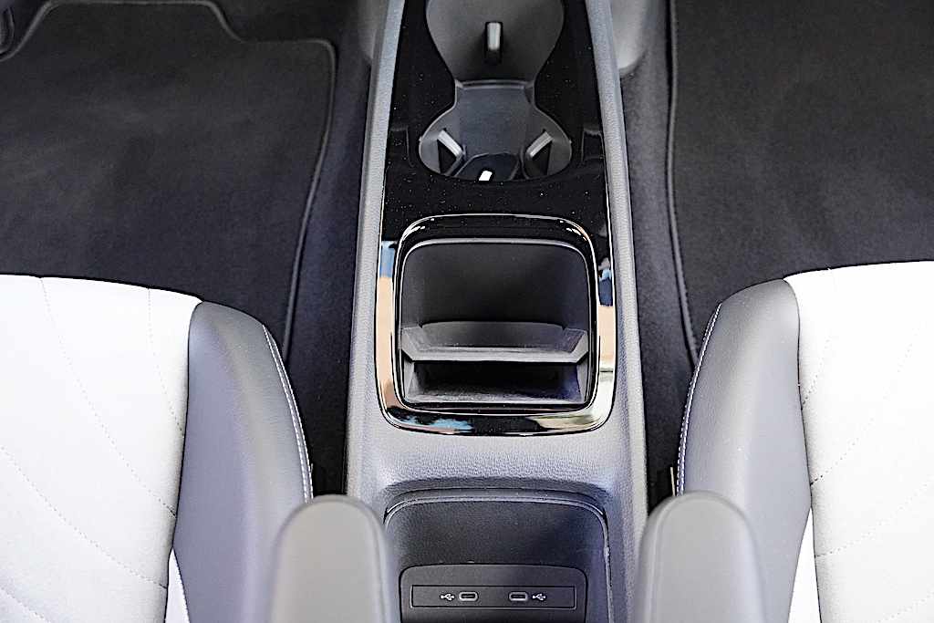volkswagen-id-3-pro-performance-58-kwh-2023-eletrico