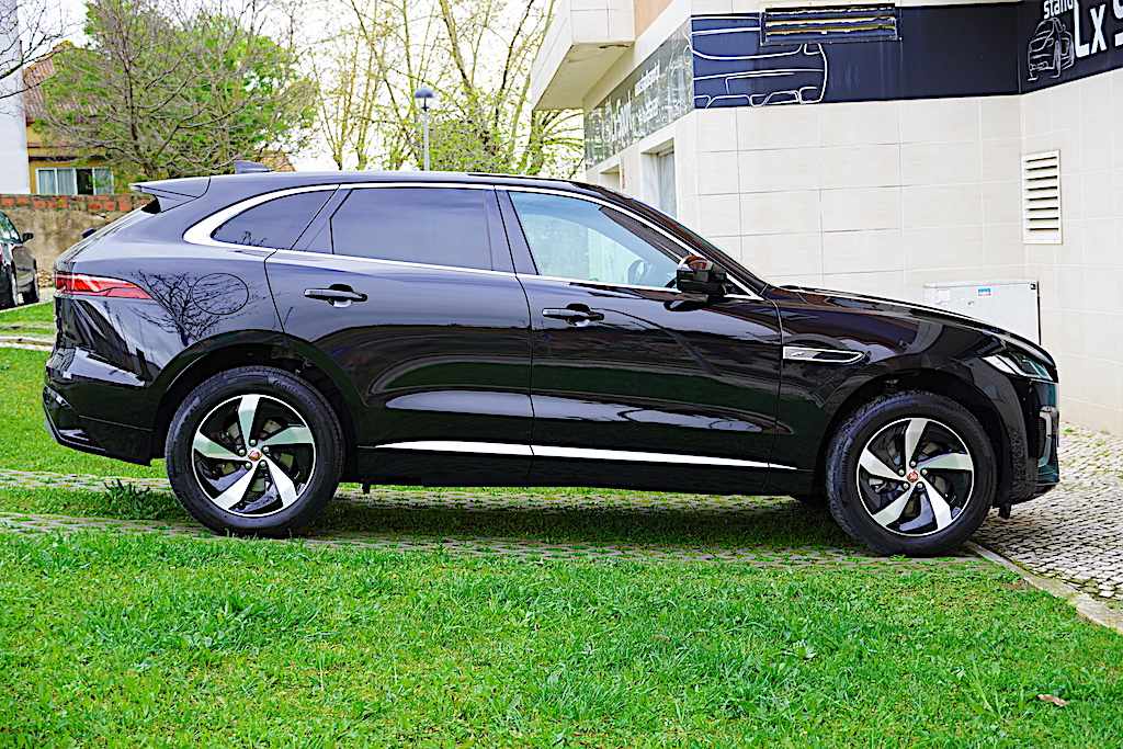 jaguar-f-pace-p400e-phev-2023-gasolina-1997cc