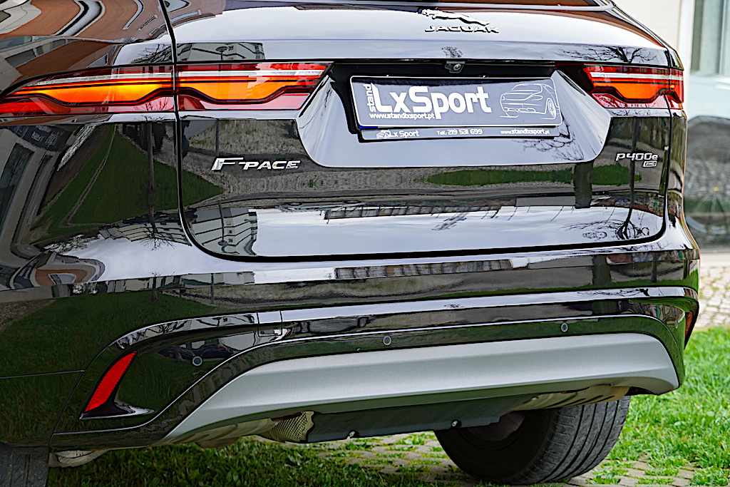 jaguar-f-pace-p400e-phev-2023-gasolina-1997cc