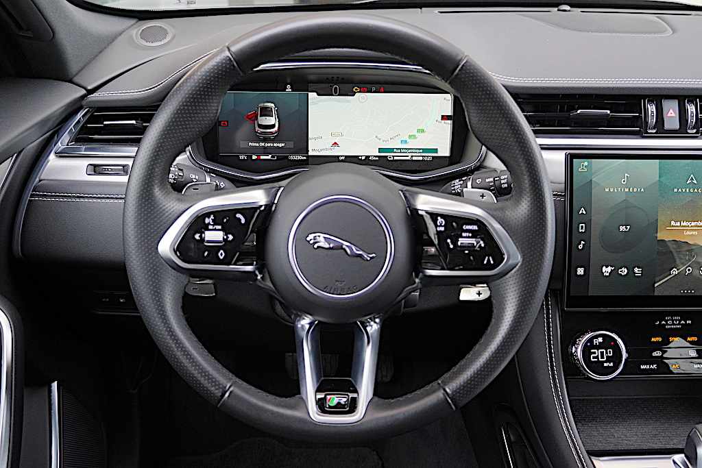 jaguar-f-pace-p400e-phev-2023-gasolina-1997cc