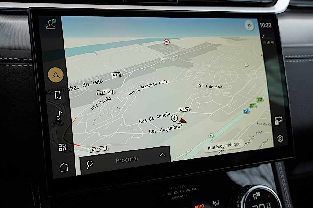 jaguar-f-pace-p400e-phev-2023-gasolina-1997cc