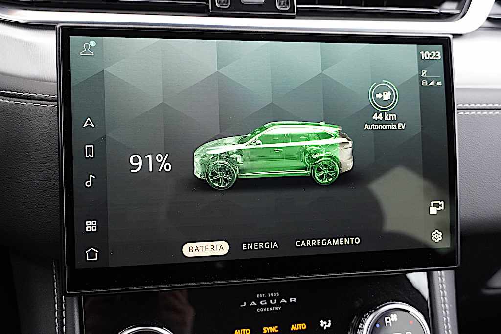 jaguar-f-pace-p400e-phev-2023-gasolina-1997cc