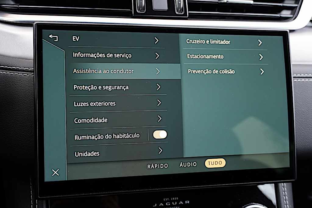 jaguar-f-pace-p400e-phev-2023-gasolina-1997cc