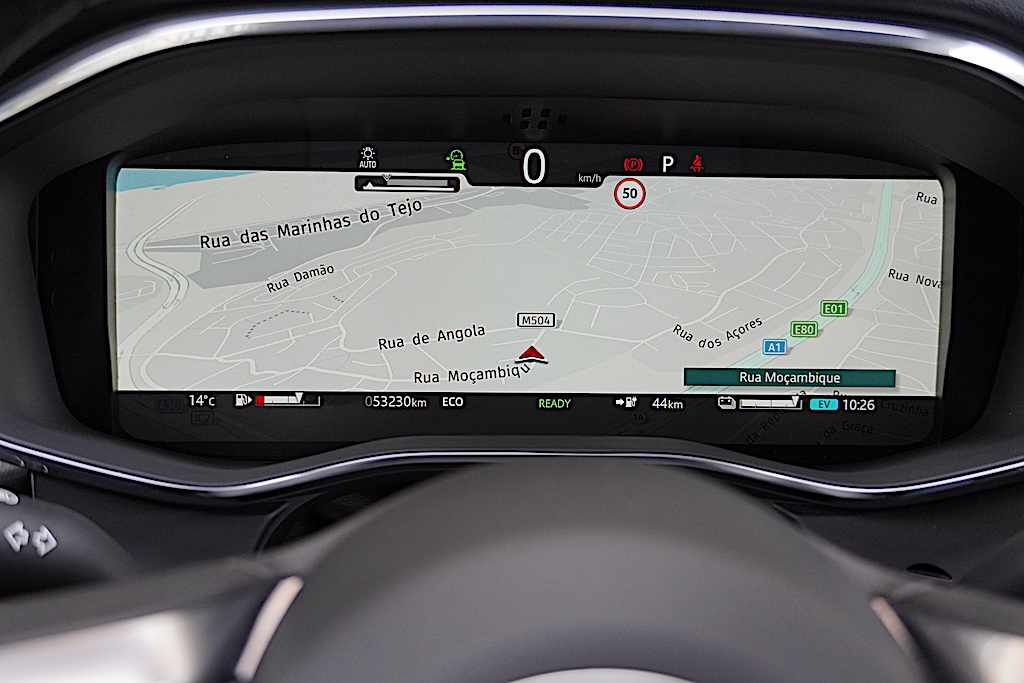 jaguar-f-pace-p400e-phev-2023-gasolina-1997cc