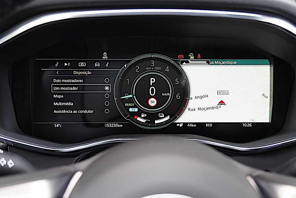 jaguar-f-pace-p400e-phev-2023-gasolina-1997cc