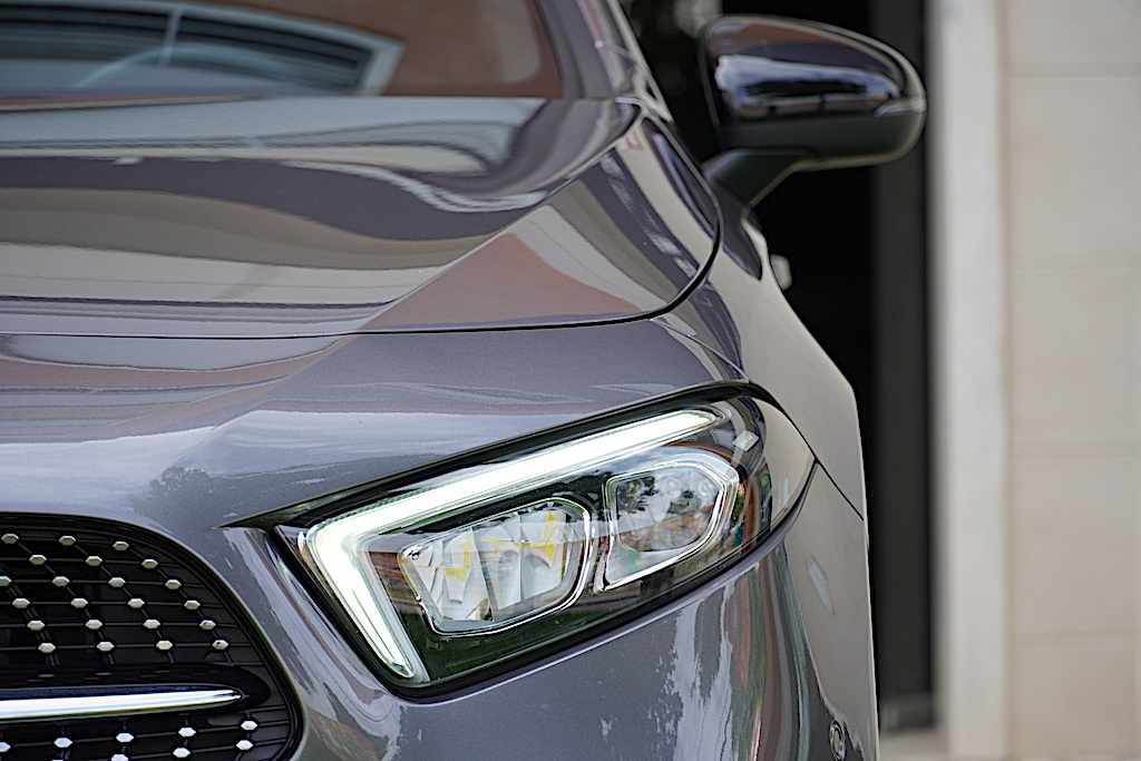 mercedes-benz-classe-a-a-250-e-2022-gasolina-1332cc