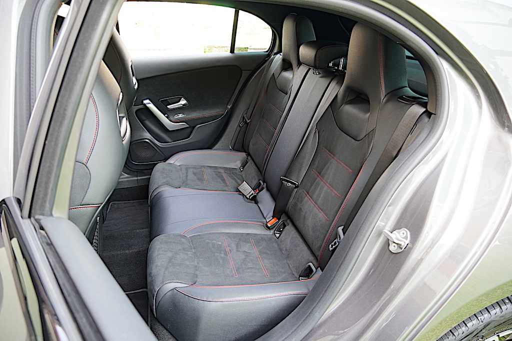 mercedes-benz-classe-a-a-250-e-2022-gasolina-1332cc