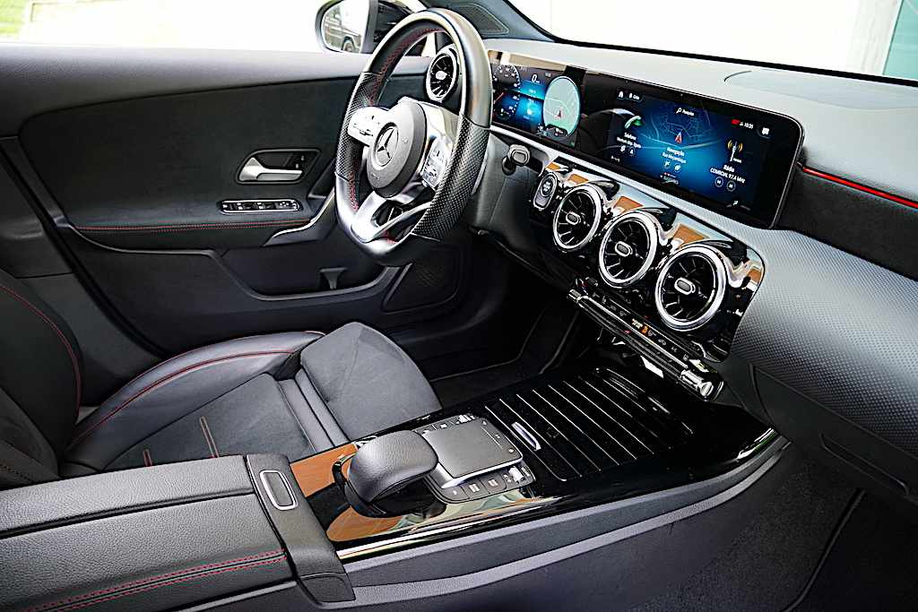 mercedes-benz-classe-a-a-250-e-2022-gasolina-1332cc