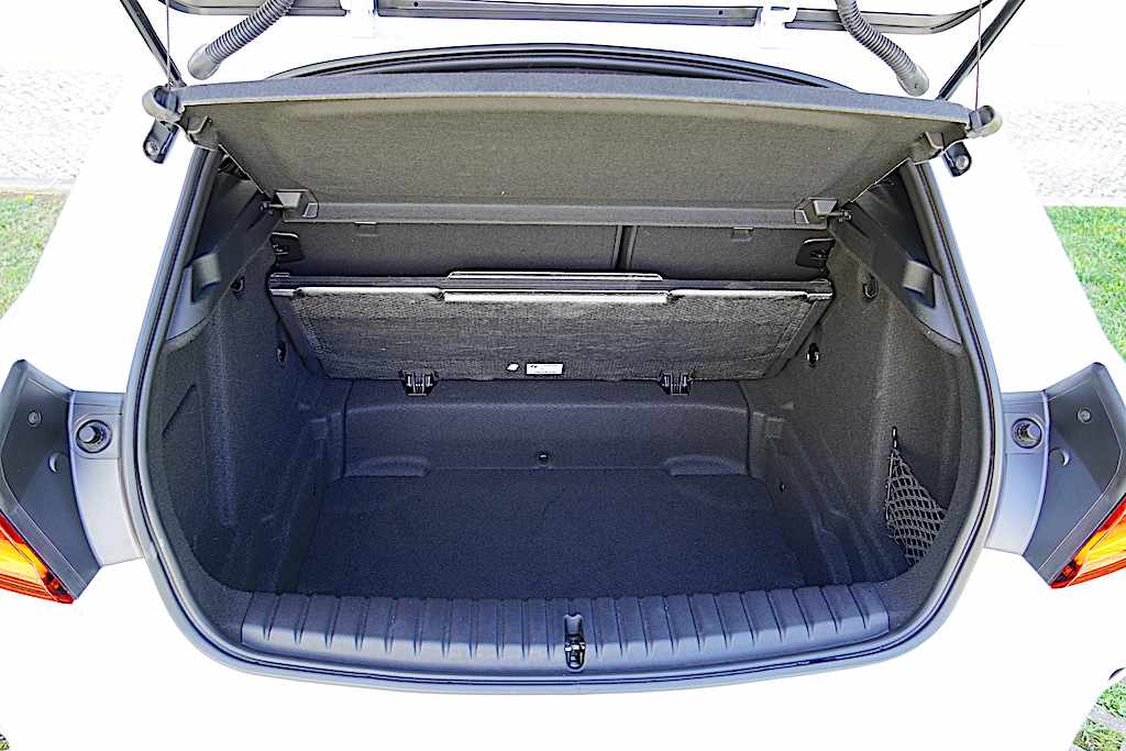 bmw-serie-1-116d-2022-diesel-1496cc