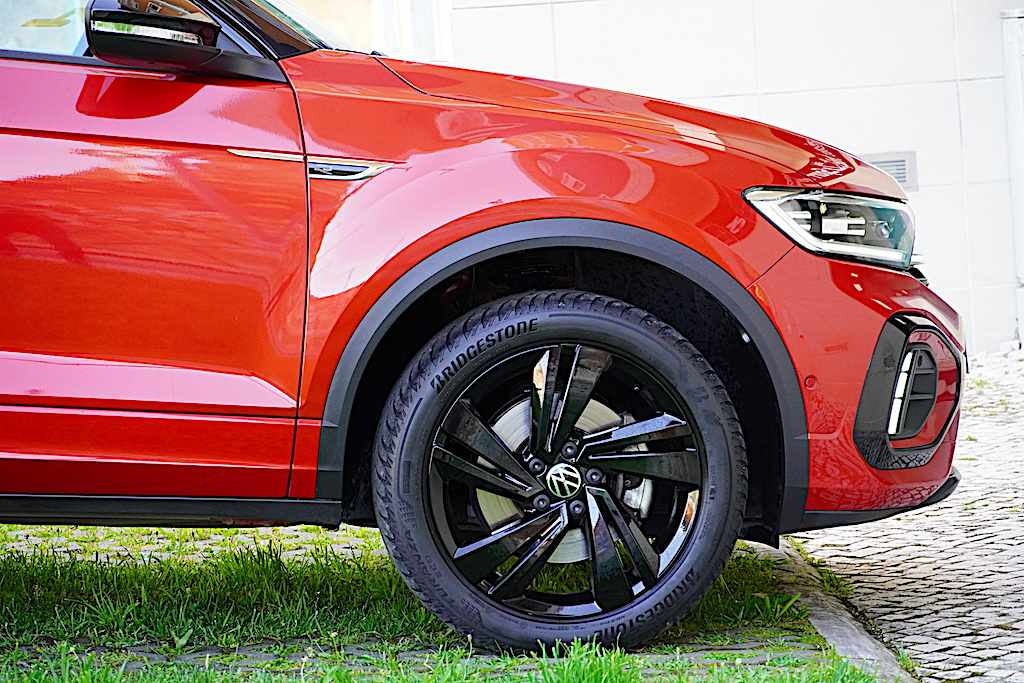 volkswagen-t-roc-2-0-tdi-2025-diesel-1968cc