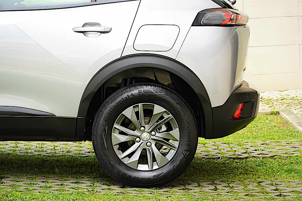 peugeot-2008-1-5-bluehdi-2022-diesel-1499cc