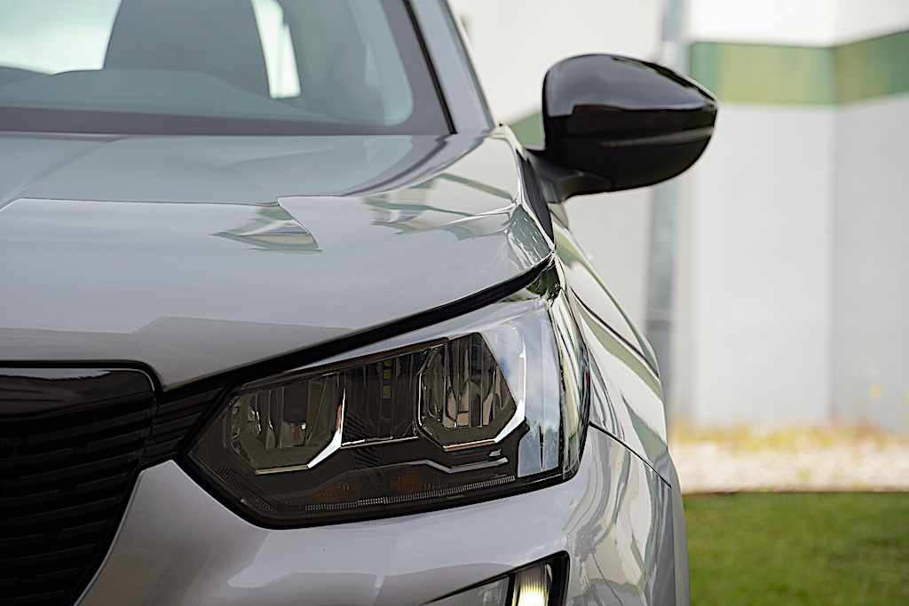 peugeot-2008-1-5-bluehdi-2022-diesel-1499cc
