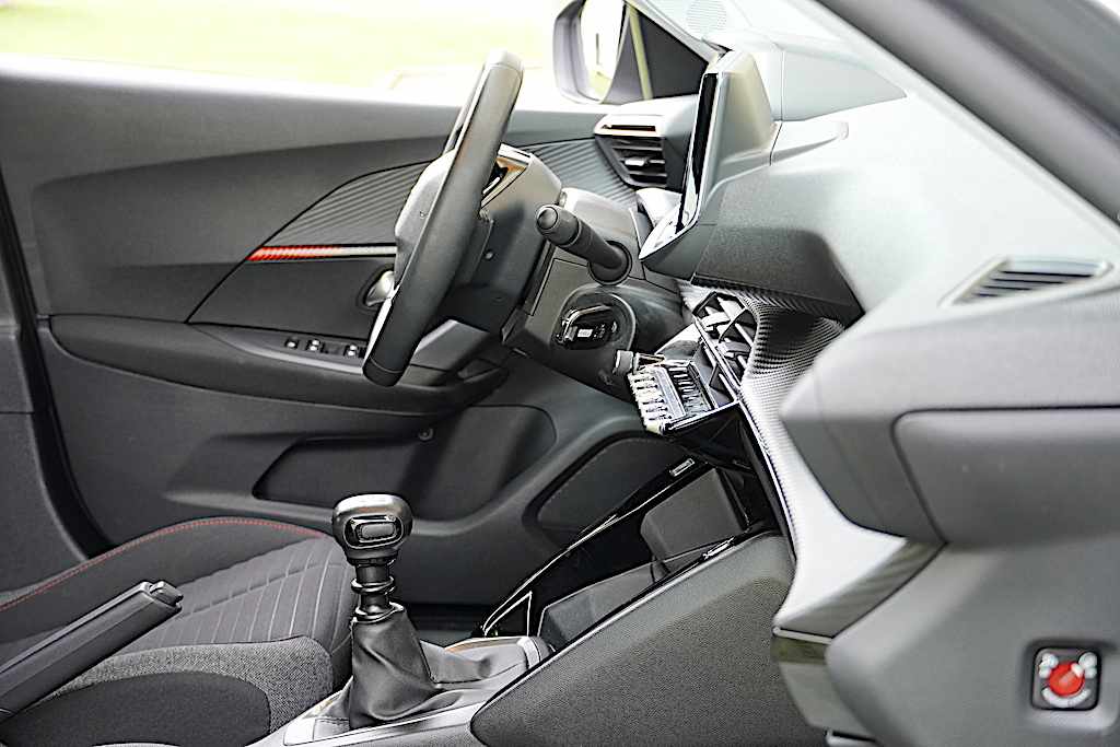 peugeot-2008-1-5-bluehdi-2022-diesel-1499cc
