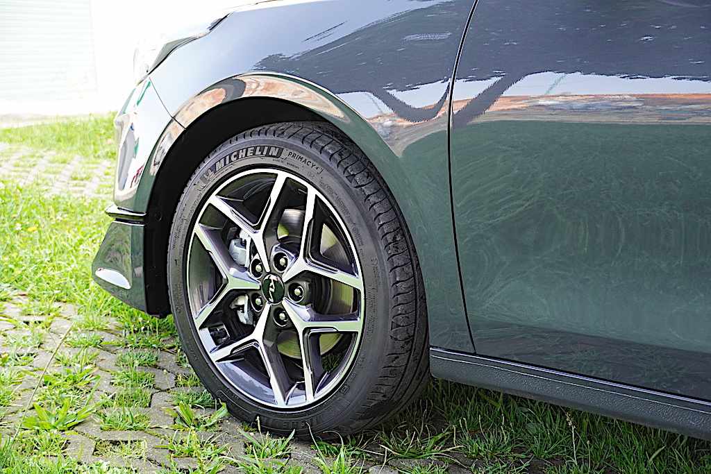 kia-ceed-1-6-crdi-2023-diesel-1598cc