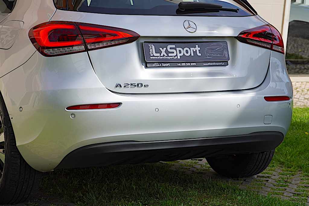mercedes-benz-classe-a-a-250-e-2022-gasolina-1332cc