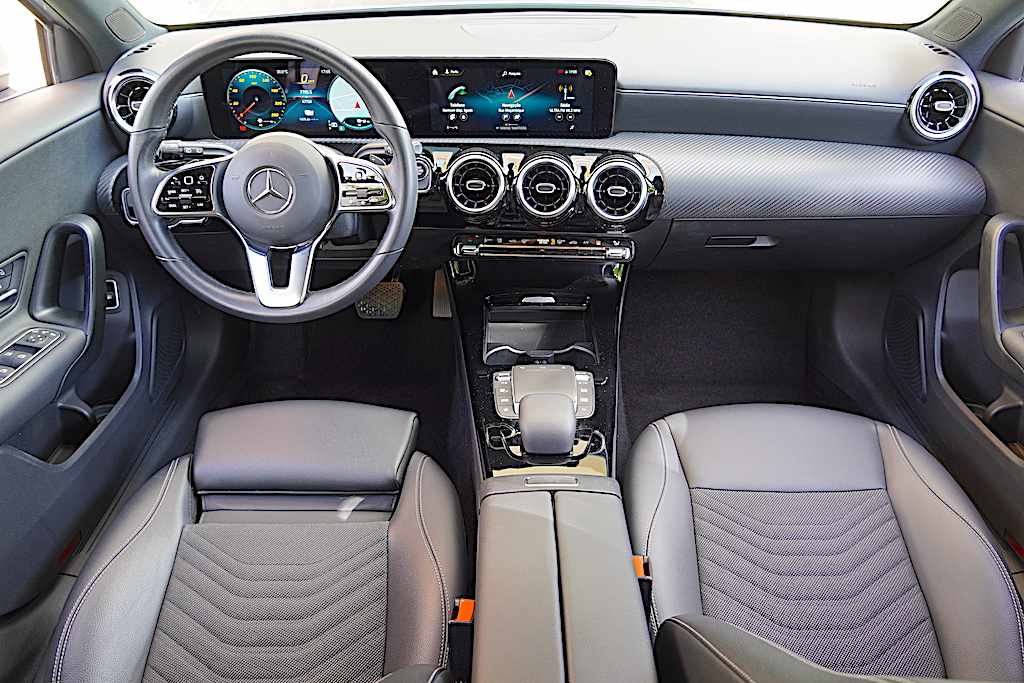 mercedes-benz-classe-a-a-250-e-2022-gasolina-1332cc