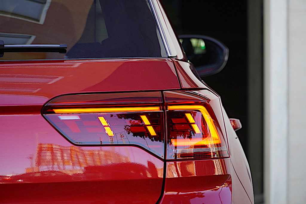 volkswagen-t-roc-1-5-tsi-2025-gasolina-1498cc