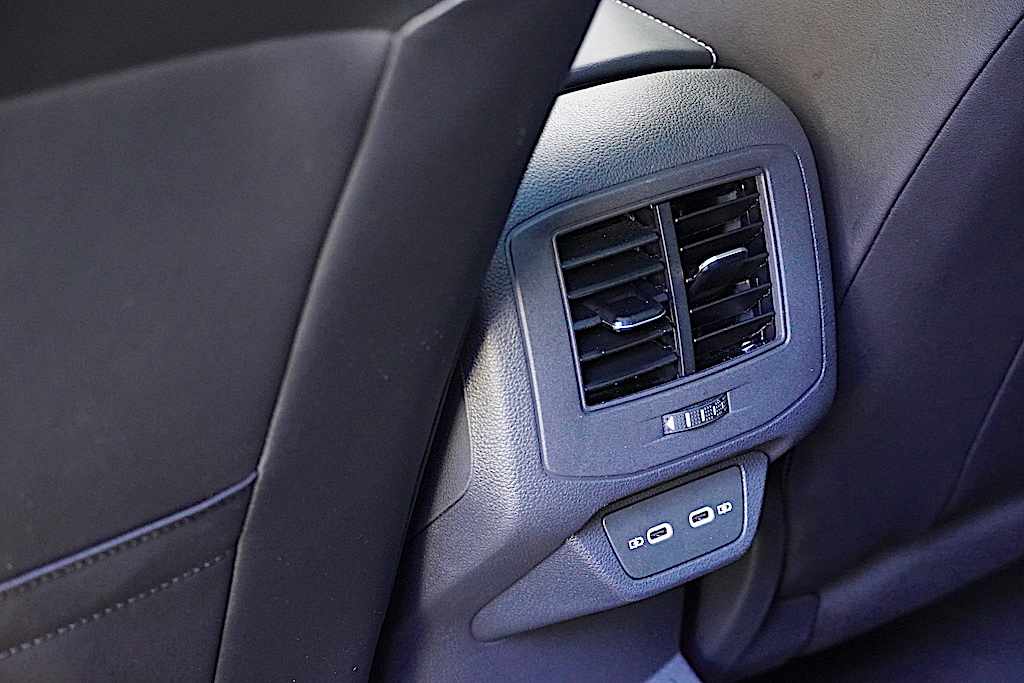 volkswagen-t-roc-1-5-tsi-2025-gasolina-1498cc