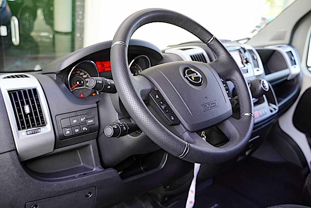 opel-movano-2-2-165cv-2022-diesel-2179cc