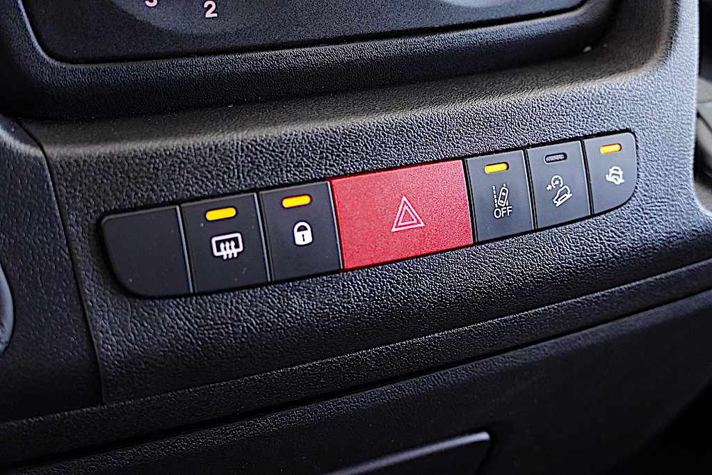 opel-movano-2-2-165cv-2022-diesel-2179cc