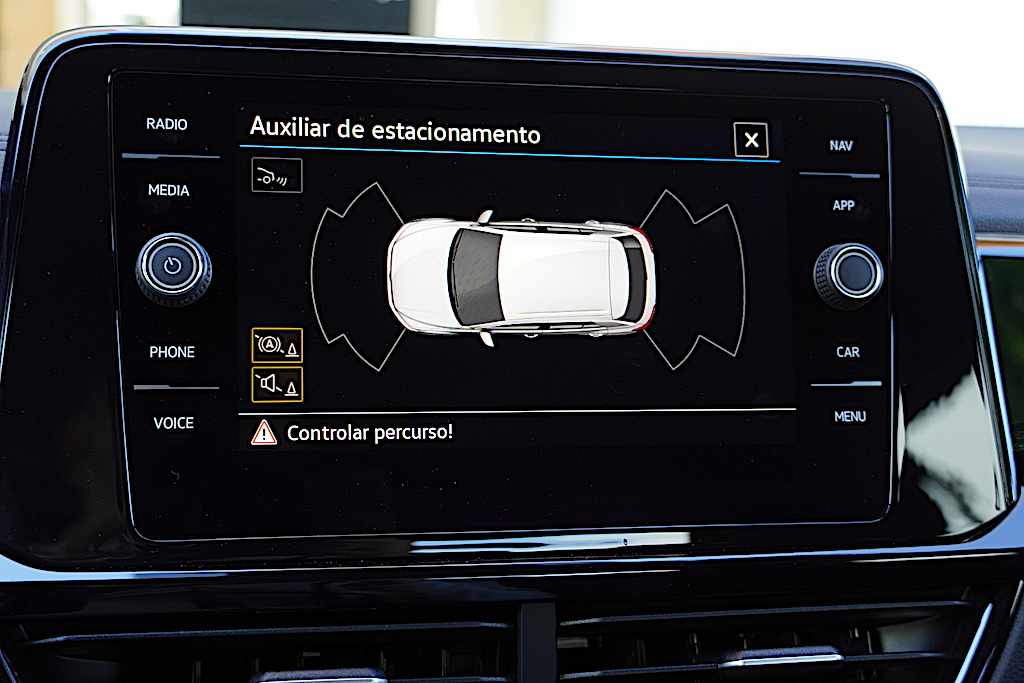 volkswagen-t-roc-1-5-tsi-2024-gasolina-1498cc