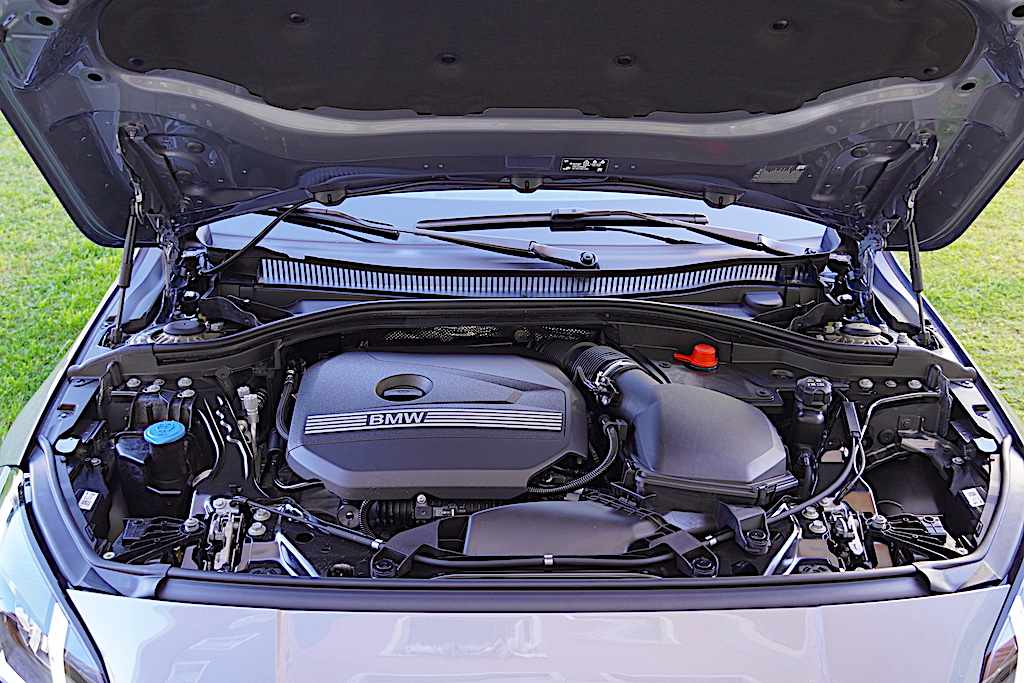 bmw-serie-1-118i-2025-gasolina-1499cc
