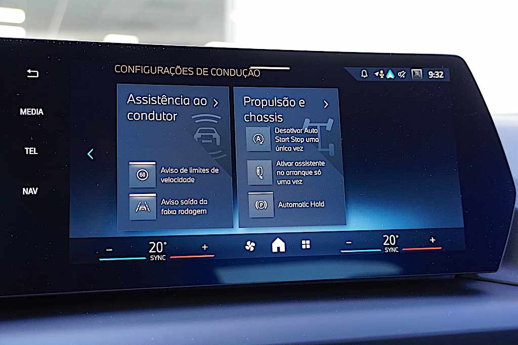 bmw-serie-1-118i-2025-gasolina-1499cc
