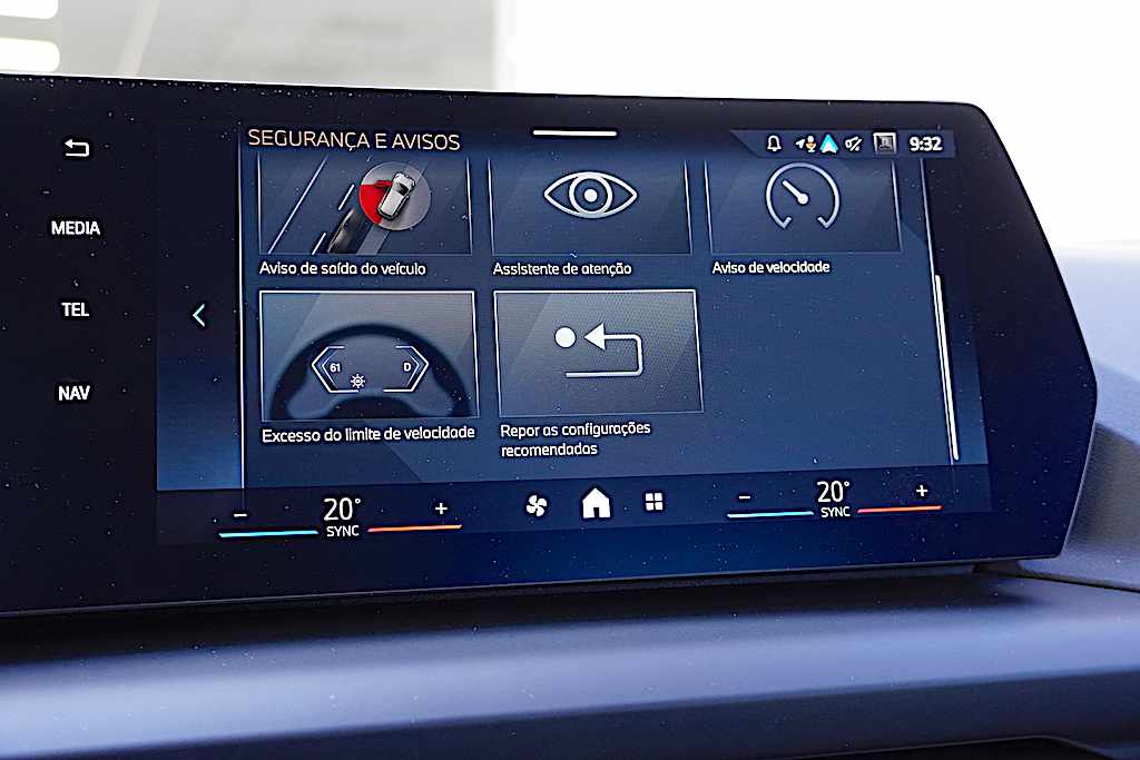 bmw-serie-1-118i-2025-gasolina-1499cc