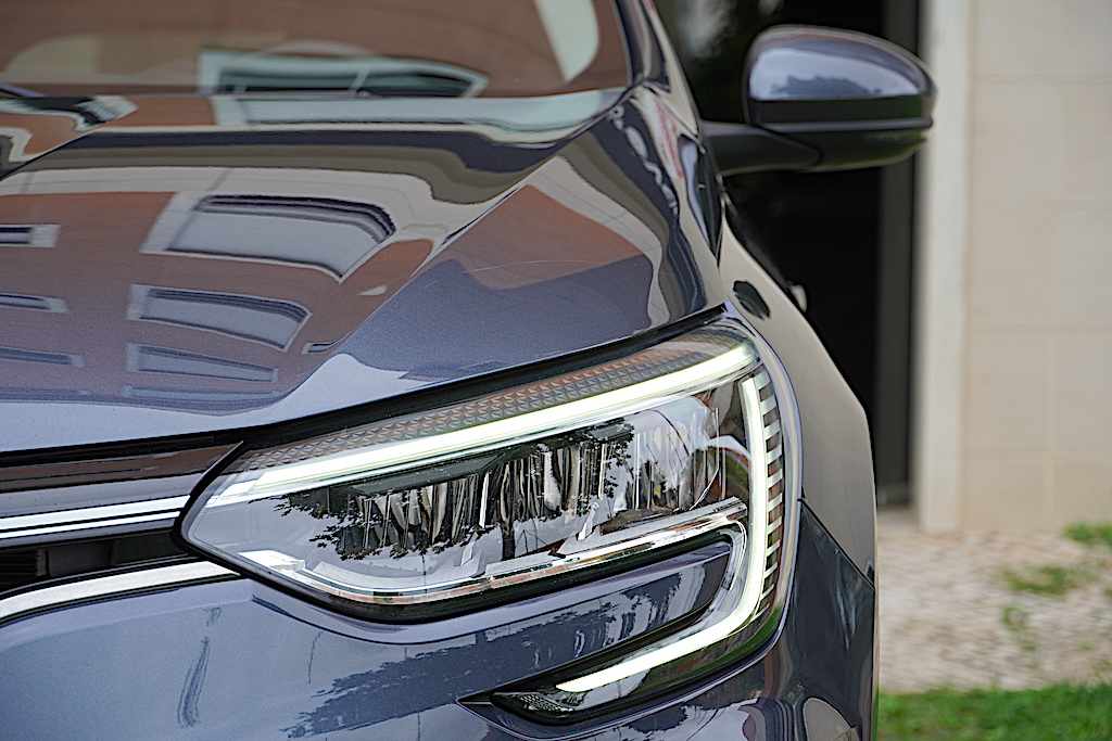 renault-megane-1-5-blue-dci-2023-diesel-1461cc