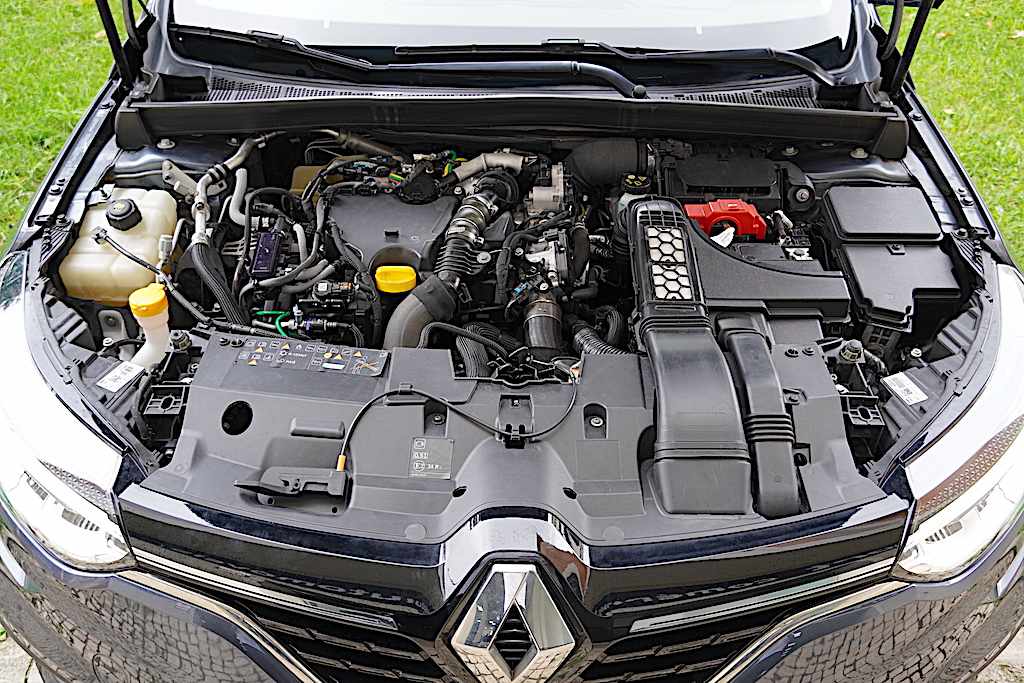 renault-megane-1-5-blue-dci-2023-diesel-1461cc