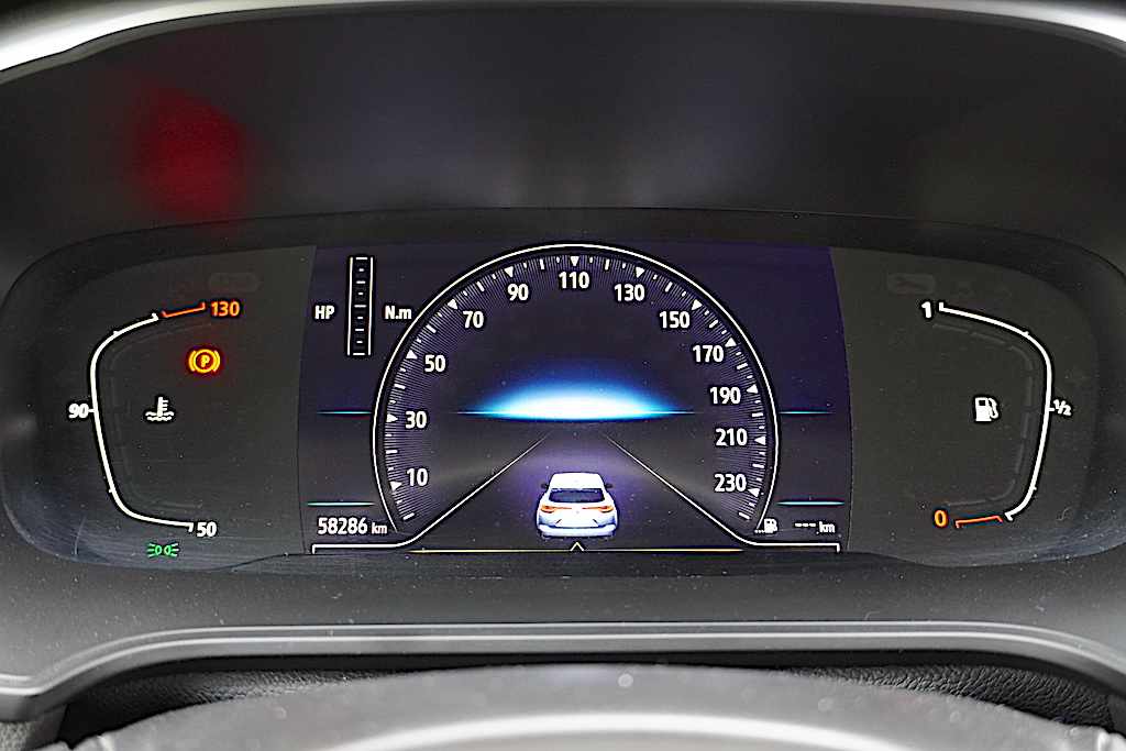 renault-megane-1-5-blue-dci-2023-diesel-1461cc