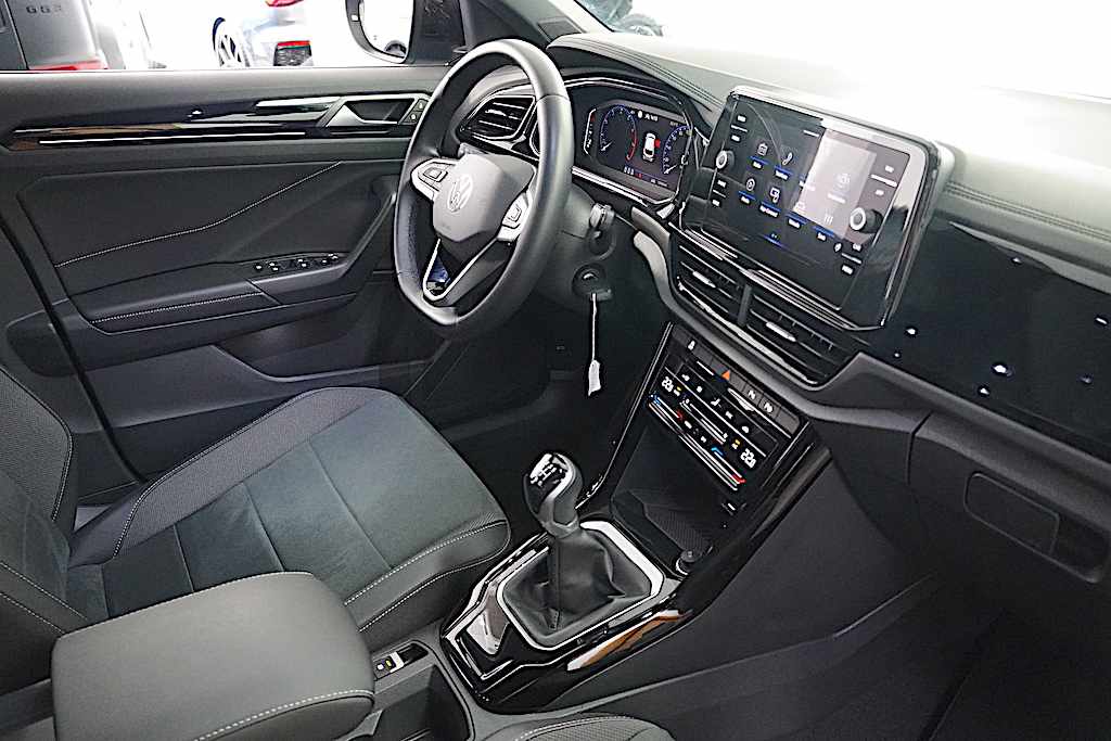 volkswagen-t-roc-1-0-tsi-2025-gasolina-999cc