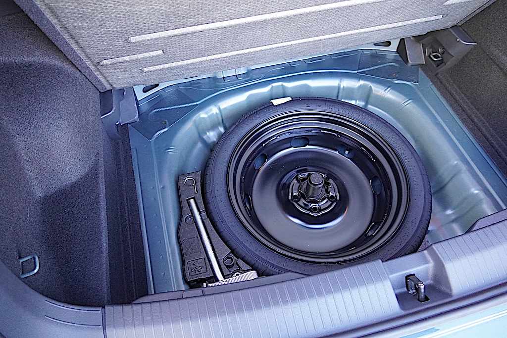 volkswagen-t-roc-1-0-tsi-2025-gasolina-999cc