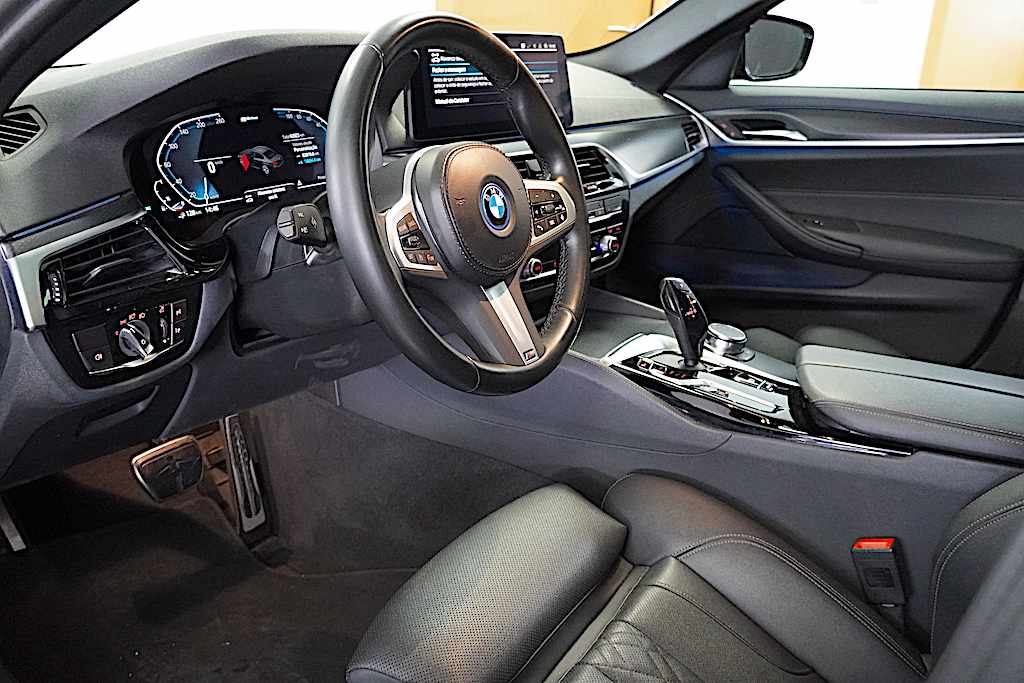 bmw-serie-5-530e-2023-gasolina-1998cc