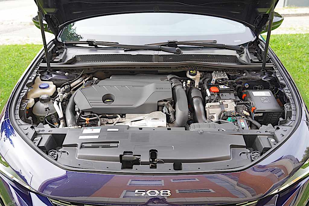 peugeot-508-1-6-hybrid-2023-gasolina-1598cc