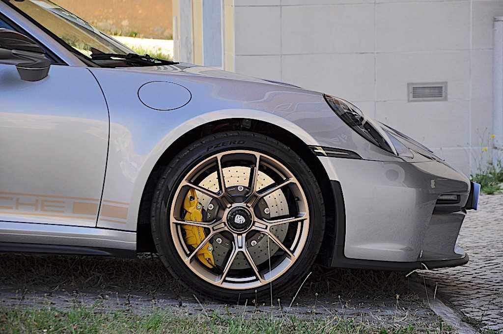 porsche-911-2023-gasolina-3996cc