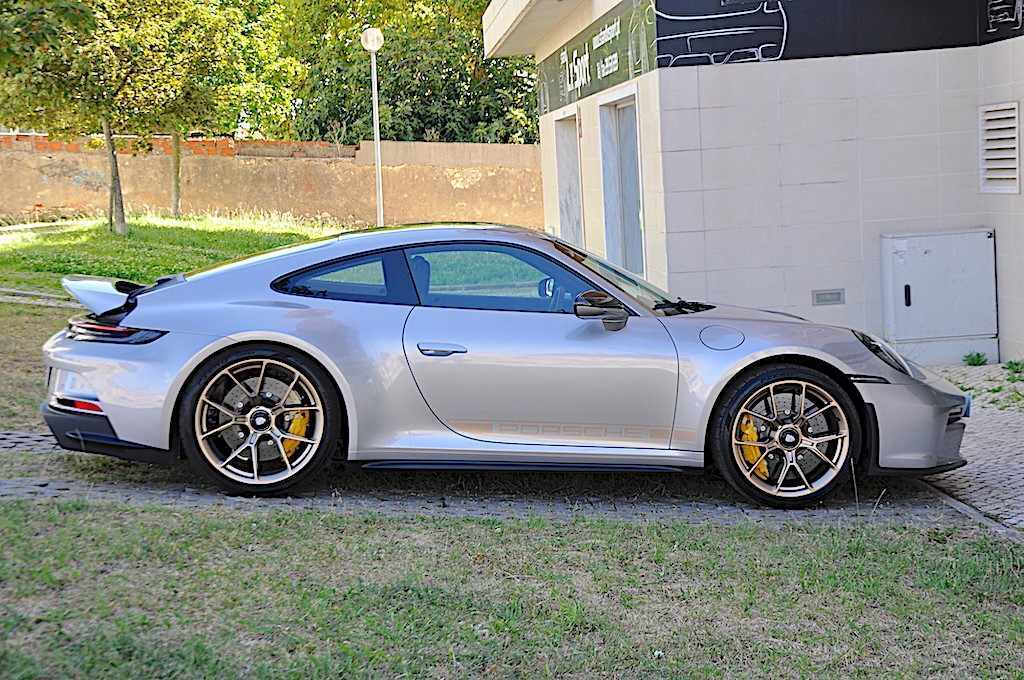 porsche-911-2023-gasolina-3996cc